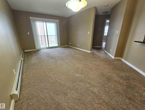 313 1510 Watt Drive, Edmonton, AB - Indoor Photo Showing Other Room