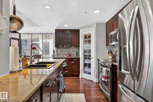 401 10028 119 Street, Edmonton, AB - Indoor Photo Showing Kitchen With Double Sink With Upgraded Kitchen