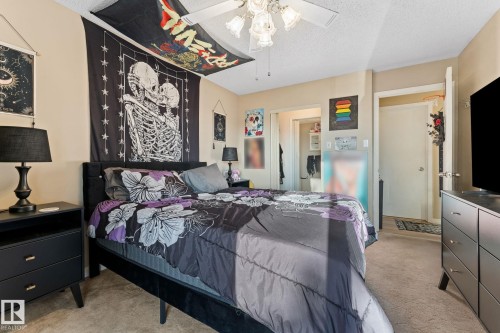 202 2904 139 Avenue, Edmonton, AB - Indoor Photo Showing Bedroom