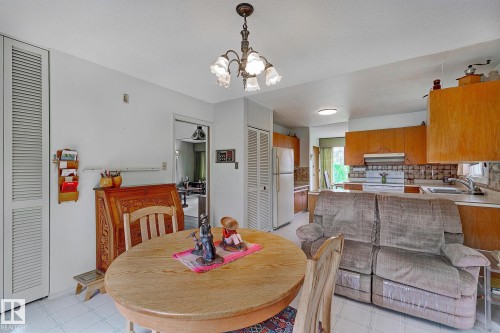 140 Windermere Drive, Edmonton, AB - Indoor Photo Showing Dining Room