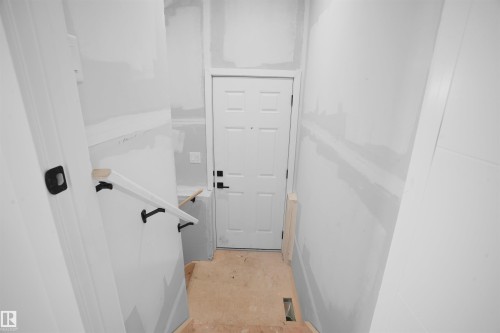 82 Blackbird Bend, Fort Saskatchewan, AB - Indoor Photo Showing Other Room
