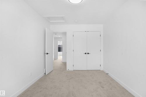 82 Blackbird Bend, Fort Saskatchewan, AB - Indoor Photo Showing Other Room