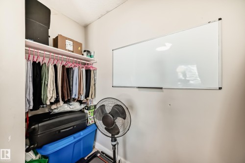 5535 144A Avenue, Edmonton, AB - Indoor Photo Showing Other Room