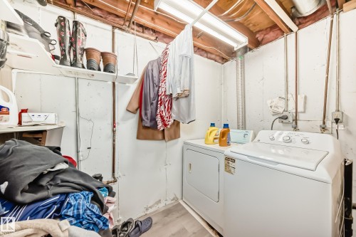 5535 144A Avenue, Edmonton, AB - Indoor Photo Showing Laundry Room