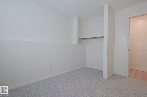Edmonton, AB - Indoor Photo Showing Other Room