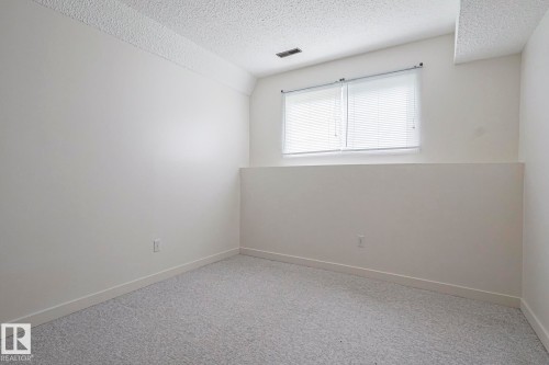 Edmonton, AB - Indoor Photo Showing Other Room