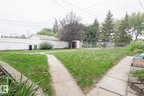 Edmonton, AB - Outdoor