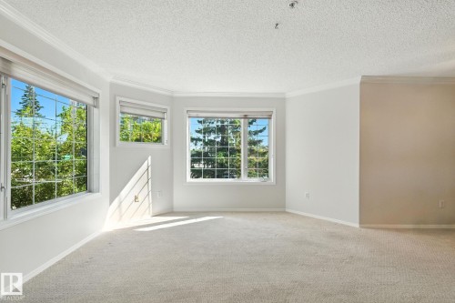 205 13450 114 Avenue, Edmonton, AB - Indoor