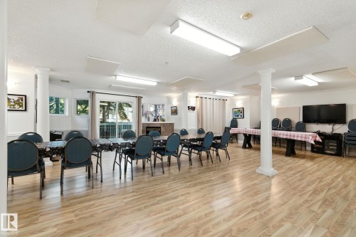 205 13450 114 Avenue, Edmonton, AB - Indoor