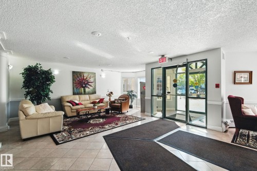 205 13450 114 Avenue, Edmonton, AB - Indoor