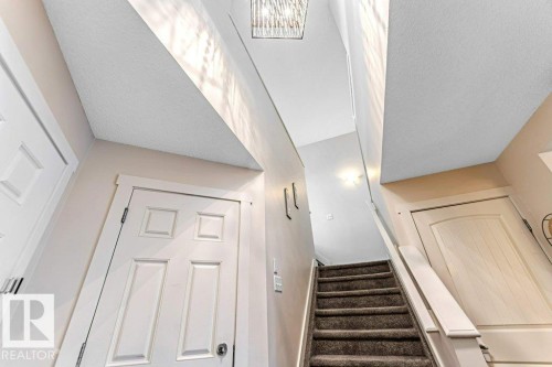 1137 37B Avenue, Edmonton, AB - Indoor Photo Showing Other Room