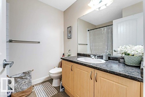 1137 37B Avenue, Edmonton, AB - Indoor Photo Showing Bathroom