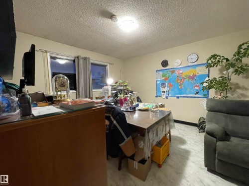 6508 134 Avenue, Edmonton, AB - Indoor Photo Showing Office