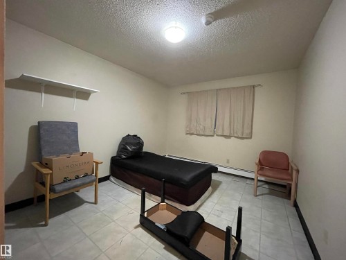 6508 134 Avenue, Edmonton, AB - Indoor Photo Showing Other Room