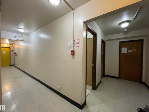 6508 134 Avenue, Edmonton, AB - Indoor