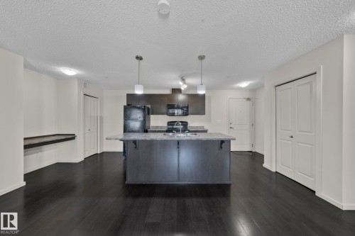 306 3353 16A Avenue  Edmonton, AB T6T 0V4