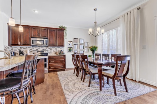 2677 Anderson Crescent, Edmonton, AB - Indoor Photo Showing Dining Room