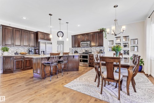 2677 Anderson Crescent, Edmonton, AB - Indoor