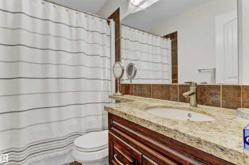 2677 Anderson Crescent, Edmonton, AB - Indoor Photo Showing Bathroom