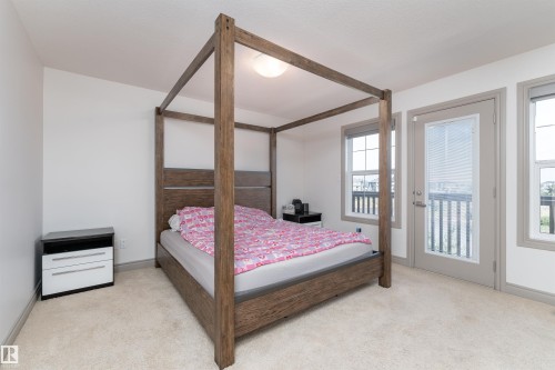 5414 Bonaventure Avenue, Edmonton, AB - Indoor Photo Showing Bedroom