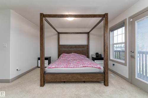 5414 Bonaventure Avenue, Edmonton, AB - Indoor Photo Showing Bedroom