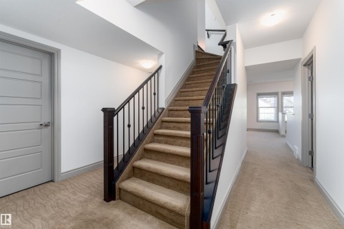 5414 Bonaventure Avenue, Edmonton, AB - Indoor Photo Showing Other Room