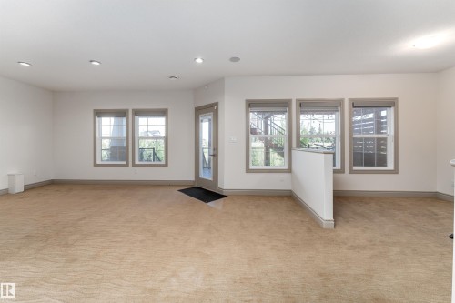 5414 Bonaventure Avenue, Edmonton, AB - Indoor Photo Showing Other Room