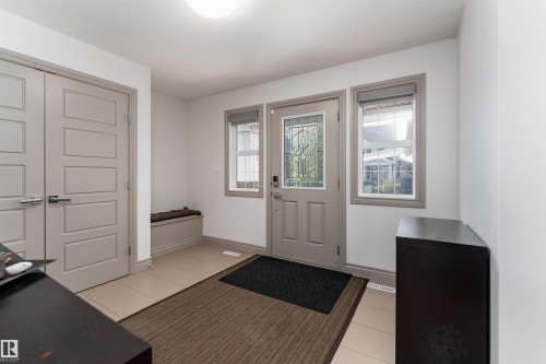 5414 Bonaventure Avenue, Edmonton, AB - Indoor Photo Showing Other Room