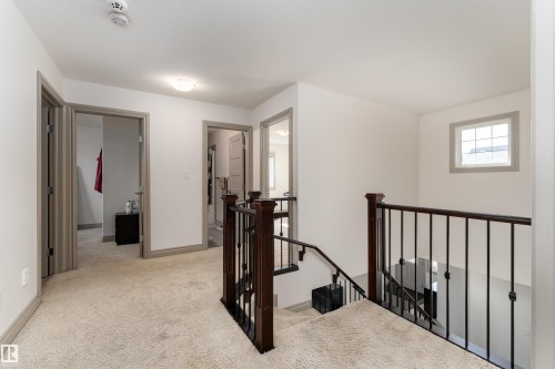 5414 Bonaventure Avenue, Edmonton, AB - Indoor Photo Showing Other Room