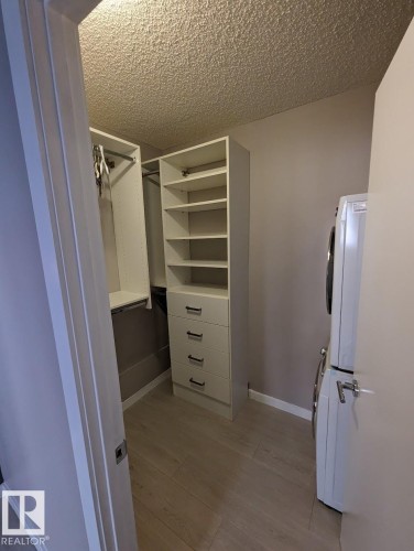 105 10140 115 Street, Edmonton, AB - Indoor With Storage