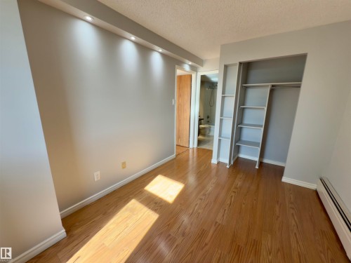 404 10149 Saskatchewan Drive, Edmonton, AB - Indoor Photo Showing Other Room