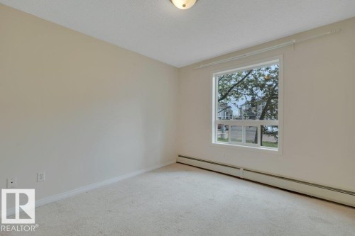 5103 7335 South Terwillegar Drive, Edmonton, AB - Indoor Photo Showing Other Room