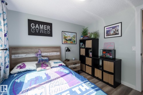 22355 Hwy 623, Rural Leduc County, AB - Indoor Photo Showing Bedroom