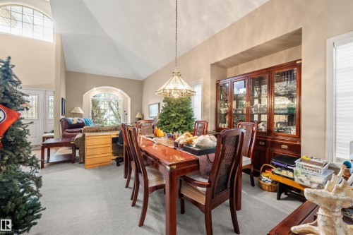 403 Twin Brooks Crescent, Edmonton, AB - Indoor Photo Showing Dining Room