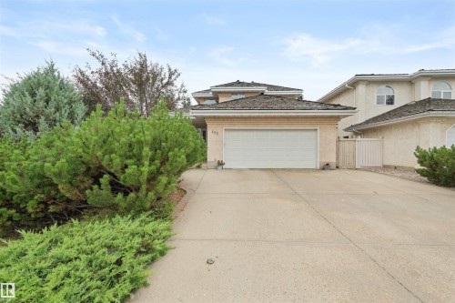 403 Twin Brooks Crescent, Edmonton, AB - Outdoor