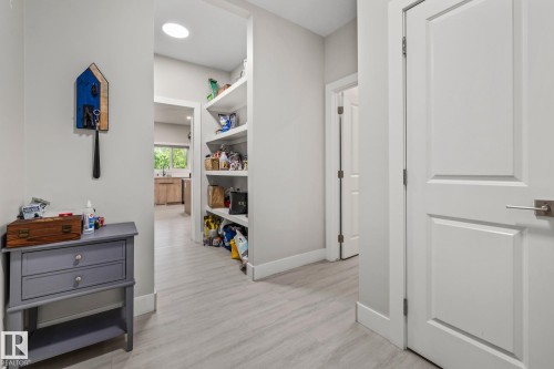 5225 55 55St, Wabamun, AB - Indoor Photo Showing Other Room