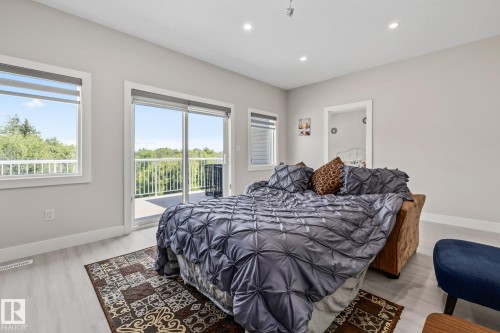 5225 55 55St, Wabamun, AB - Indoor Photo Showing Bedroom