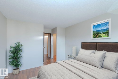 311 2624 Mill Woods Road E, Edmonton, AB - Indoor Photo Showing Bedroom