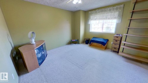 2927 30 Street, Edmonton, AB - Indoor Photo Showing Other Room