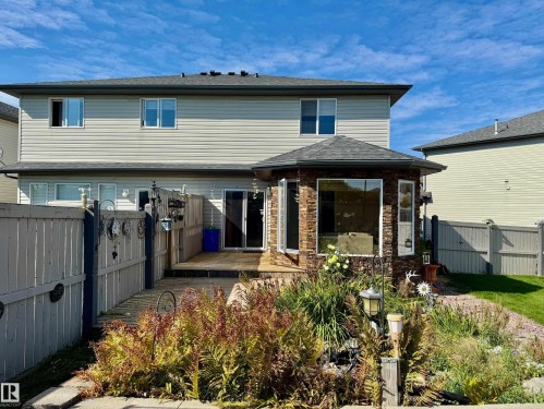 2927 30 Street, Edmonton, AB - Outdoor