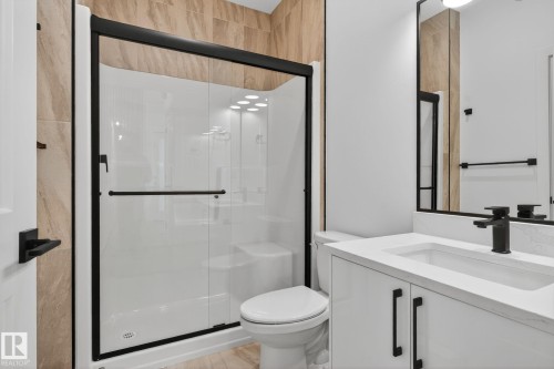 3508 6 Street, Edmonton, AB - Indoor Photo Showing Bathroom
