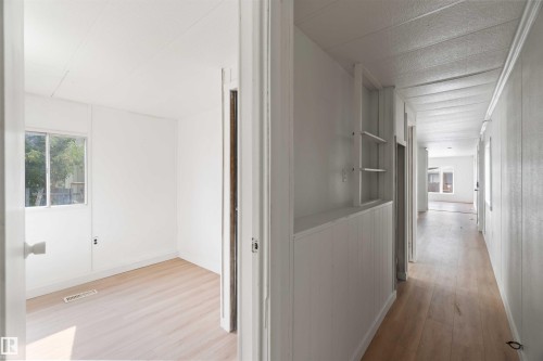 215 305 Calahoo Road, Spruce Grove, AB - Indoor Photo Showing Other Room