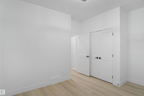 3620 6 Street, Edmonton, AB - Indoor Photo Showing Other Room