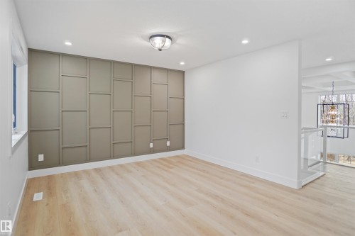 3620 6 Street, Edmonton, AB - Indoor Photo Showing Other Room