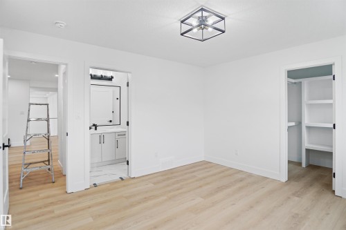 3620 6 Street, Edmonton, AB - Indoor Photo Showing Other Room