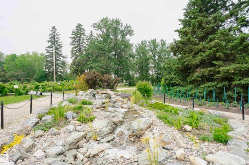 112 260 Sturgeon Road, St. Albert, AB - Outdoor