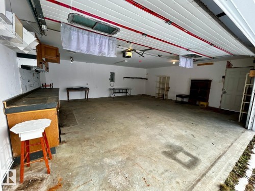 109 4 Street E, Rural Wetaskiwin County, AB - Indoor Photo Showing Basement