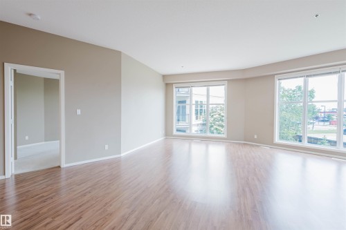 223 4831 104A Street, Edmonton, AB - Indoor Photo Showing Other Room