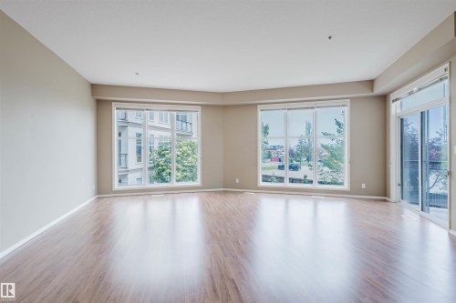 223 4831 104A Street, Edmonton, AB - Indoor Photo Showing Other Room