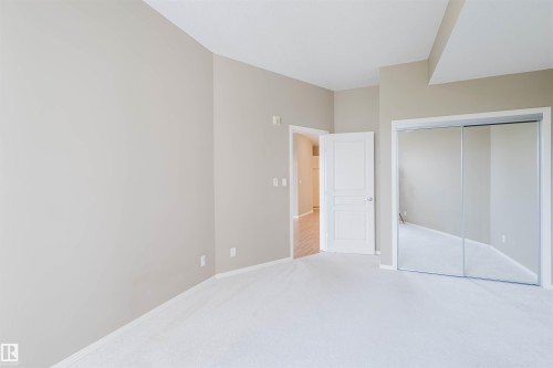 223 4831 104A Street, Edmonton, AB - Indoor Photo Showing Other Room